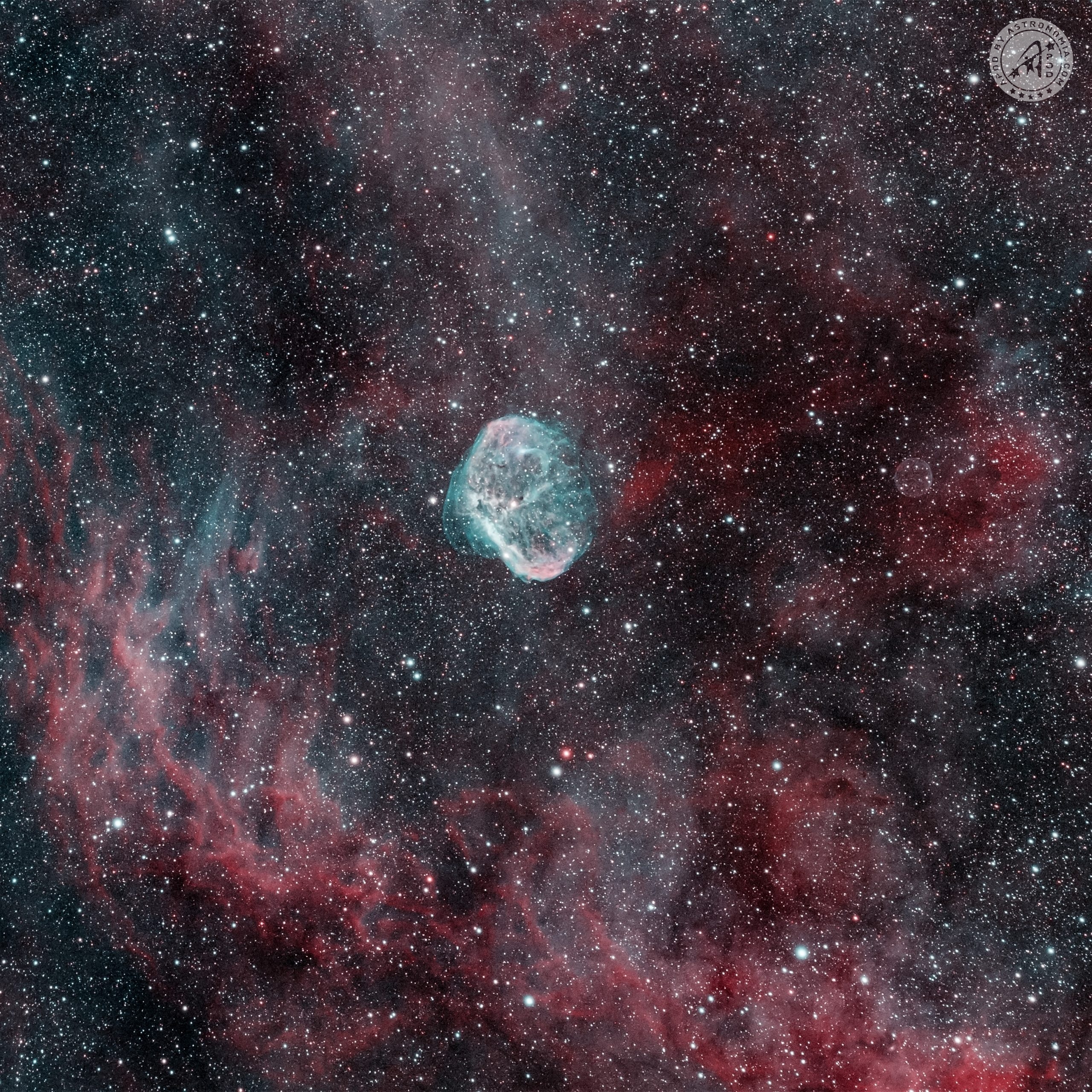 Crescent Nebula – NGC 6888